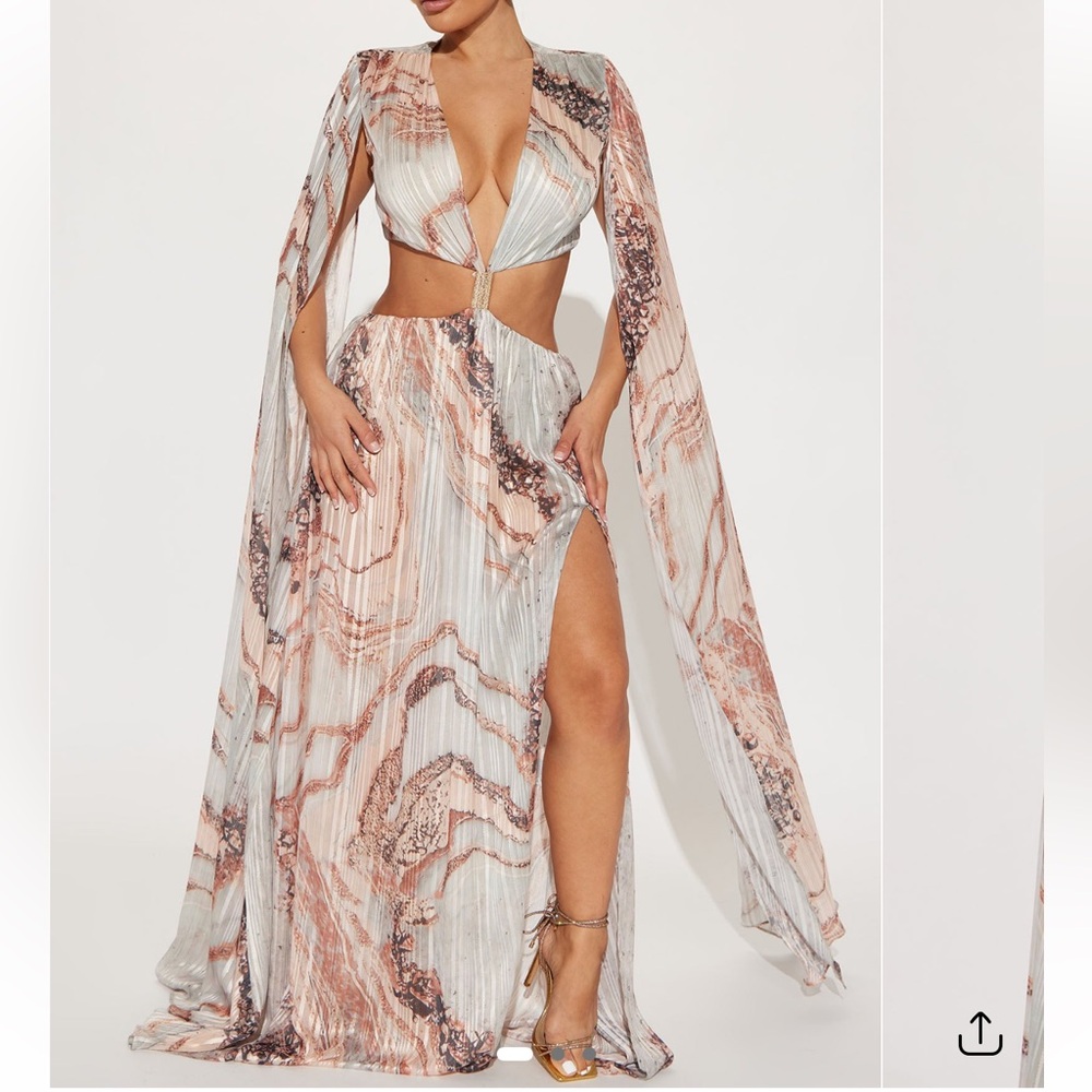 Plunge Cutout Maxi Dress in Marble Print - White & Blush